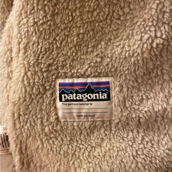 Patagonia Girl's Hooded Coat - Picture 6 of 7